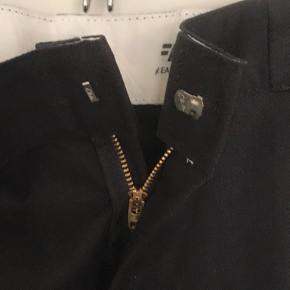 Nice NWT black men’s Dickie’s brand pants.  38x32 - Picture 6 of 6